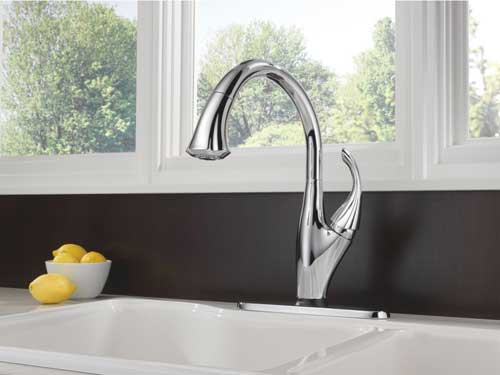 Delta Addison Pull Down Spray Kitchen Faucets